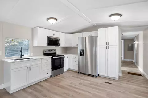 Kitchen - 385 Katnack Rd, Saint Augustine, FL 32095 photo 1 of 2