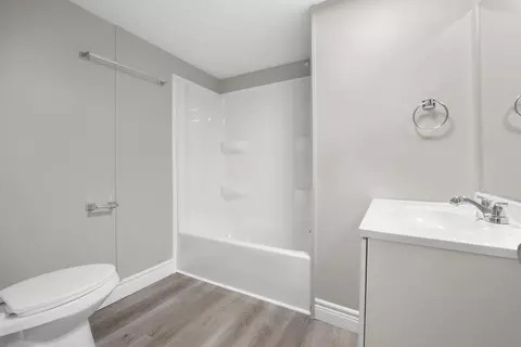 Bath - 385 Katnack Rd, Saint Augustine, FL 32095 photo 2 of 4