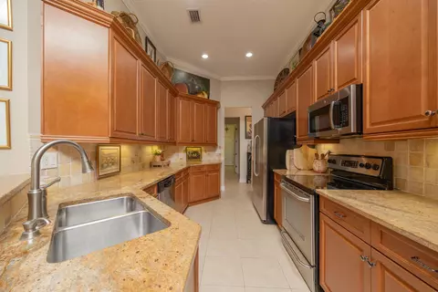 Kitchen - 1160 Inverness Dr, Saint Augustine, FL 32092 photo 2 of 6
