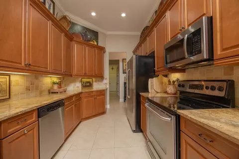 Kitchen - 1160 Inverness Dr, Saint Augustine, FL 32092 photo 4 of 6