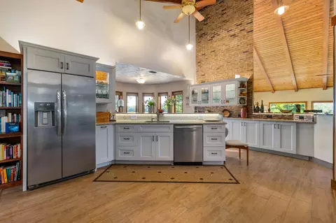 Kitchen - 160 W Genung St, Saint Augustine, FL 32086 photo 4 of 5
