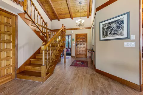 Entry Way - 160 W Genung St, Saint Augustine, FL 32086 photo 1 of 3