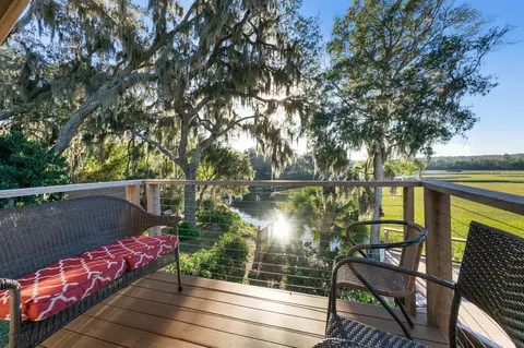 Exterior - 160 W Genung St, Saint Augustine, FL 32086 photo 2 of 9