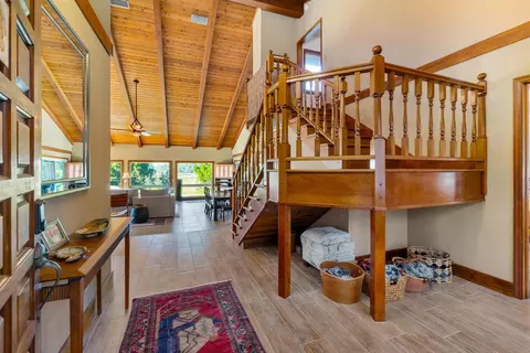 Entry Way - 160 W Genung St, Saint Augustine, FL 32086 photo 3 of 3