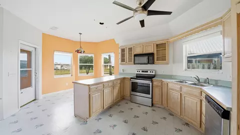 409 Arricola Ave, Saint Augustine, FL 32080 photo 9