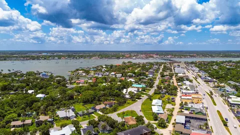 409 Arricola Ave, Saint Augustine, FL 32080 photo 2