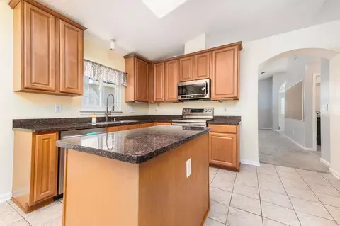 Kitchen - 1233 Splendid Ravine St, Saint Augustine, FL 32092 photo 3 of 3
