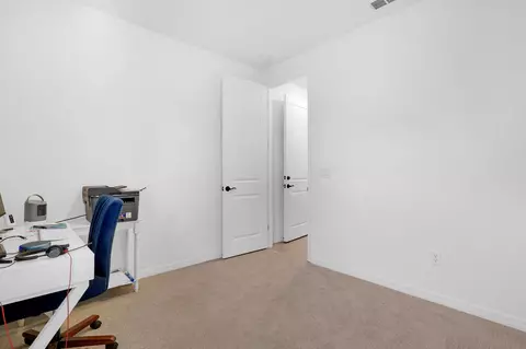 Bedroom - 127 Shell Creek Ct, Saint Augustine, FL 32086 photo 3 of 8