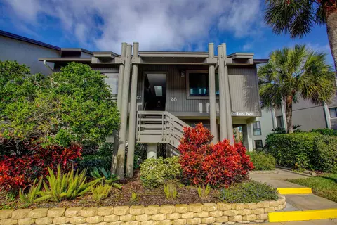 27 Village Del Lago Cir, Saint Augustine, FL 32080