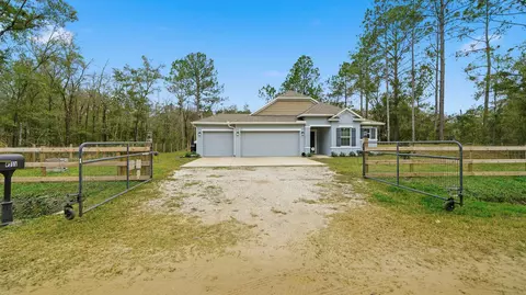 4555 Alvin St, Hastings, FL 32145