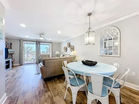 Dining - 4 Ocean Trace Rd #213, Saint Augustine, FL 32080 photo 1 of 3