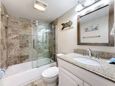 Bath - 4 Ocean Trace Rd #213, Saint Augustine, FL 32080 photo 1 of 2