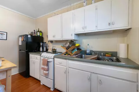 Kitchen - 18 Arenta St, Saint Augustine, FL 32084 photo 5 of 9