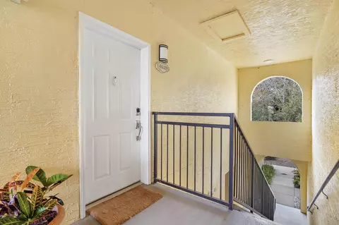 Entry Way - 4629 Serena Cir, Saint Augustine, FL 32084 photo 1 of 2