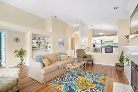 Living - 101 Marsh Pl N, Saint Augustine, FL 32080 photo 3 of 4