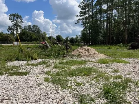 102 Horseman Club Rd, Palatka, FL 32177