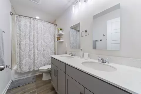 Bath - 91 Pepperpike Way, Saint Augustine, FL 32092 photo 4 of 5