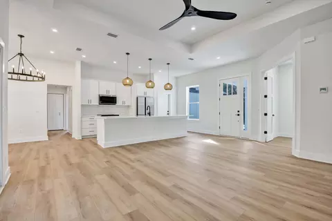 Living - 149 Dory Rd, Saint Augustine, FL 32086 photo 1 of 1