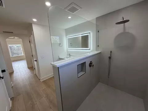 Bath - 149 Dory Rd, Saint Augustine, FL 32086 photo 4 of 5
