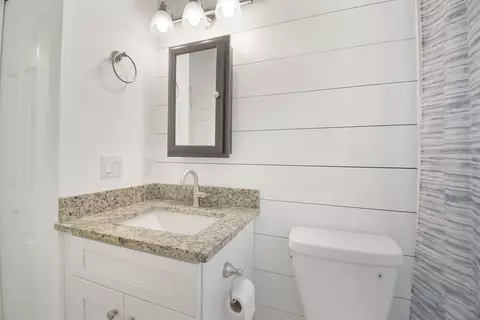 Bath - 497 Pyrus St, Saint Augustine, FL 32080 photo 5 of 5