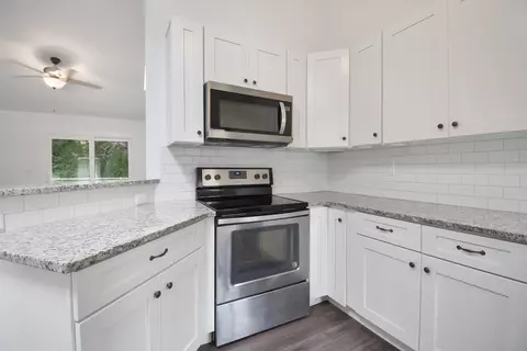 Kitchen - 497 Pyrus St, Saint Augustine, FL 32080 photo 3 of 3