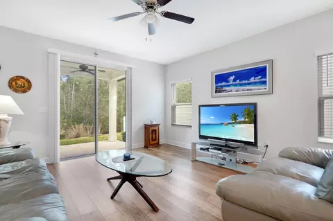 Living - 1014 Morgans Treasure Rd, Saint Augustine, FL 32084 photo 2 of 3