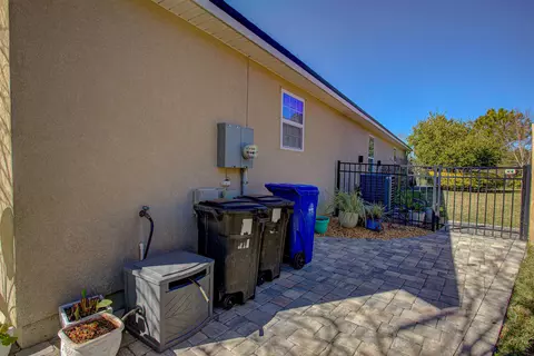 Exterior - 292 N Twin Maple Rd, Saint Augustine, FL 32084 photo 5 of 23