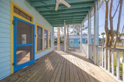 Exterior - 11 Pine St, Saint Augustine, FL 32084 photo 5 of 21