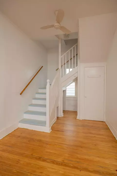 Entry Way - 11 Pine St, Saint Augustine, FL 32084 photo 2 of 2