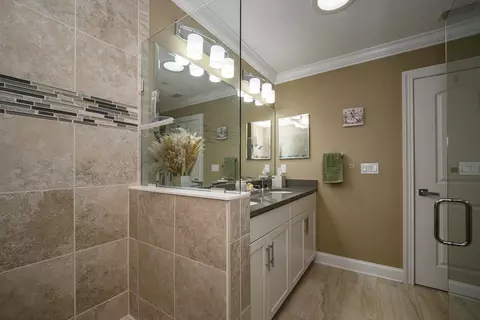 Bath - 68 Ocale Ct, Saint Augustine, FL 32084 photo 2 of 10