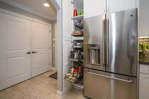 Kitchen - 68 Ocale Ct, Saint Augustine, FL 32084 photo 6 of 7