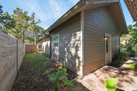 Exterior - 201 Kenan St, Saint Augustine, FL 32080 photo 8 of 16