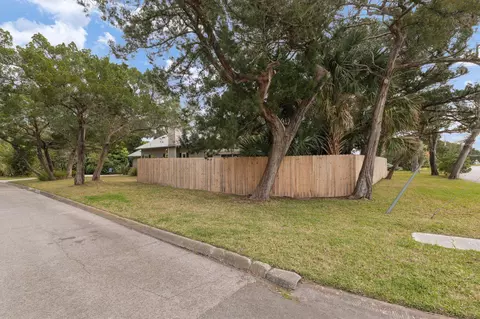 Exterior - 201 Kenan St, Saint Augustine, FL 32080 photo 13 of 16