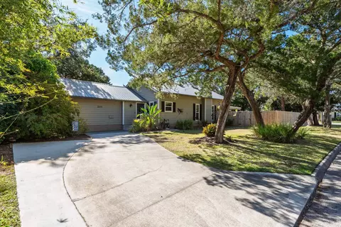 Exterior - 201 Kenan St, Saint Augustine, FL 32080 photo 15 of 16