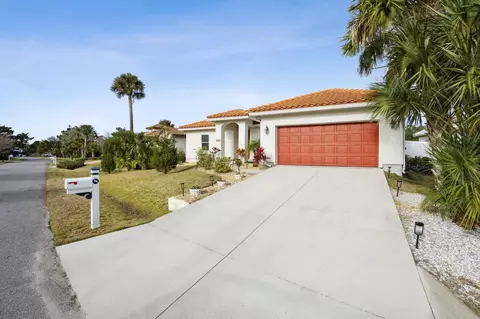 Exterior - 121 Spoonbill Point Ct, Saint Augustine, FL 32080 photo 2 of 8
