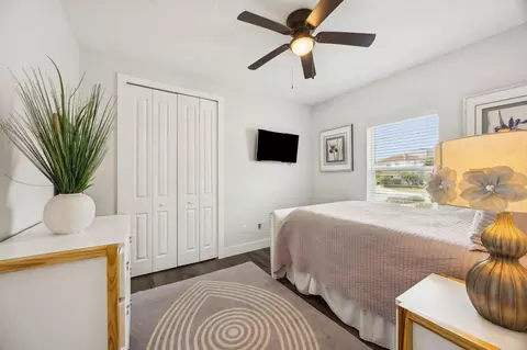 Bedroom - 121 Spoonbill Point Ct, Saint Augustine, FL 32080 photo 7 of 8