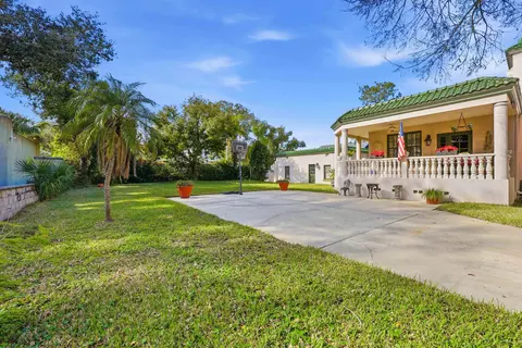 Exterior - 124 Marine St, Saint Augustine, FL 32084 photo 6 of 9