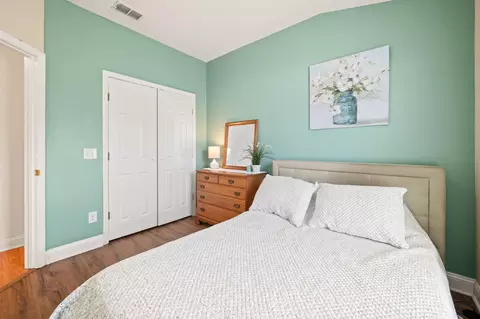 Bedroom - 931 N Orange St, Saint Augustine, FL 32084 photo 6 of 7