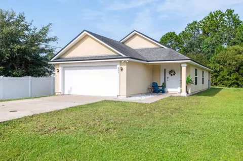 Exterior - 931 N Orange St, Saint Augustine, FL 32084 photo 1 of 6