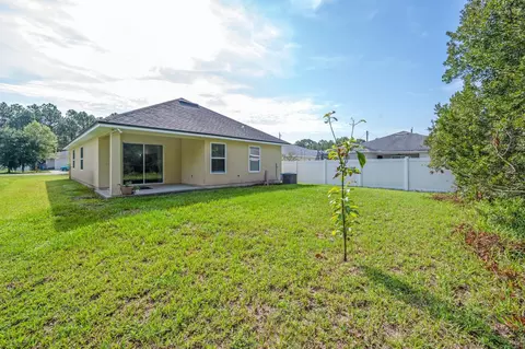 Exterior - 931 N Orange St, Saint Augustine, FL 32084 photo 5 of 6