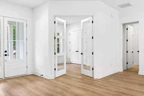 Entry Way - 16 Baru Rd, Saint Augustine, FL 32080 photo 2 of 4