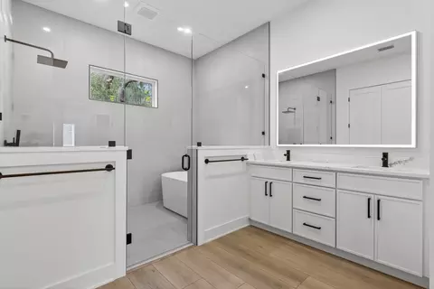 Bath - 16 Baru Rd, Saint Augustine, FL 32080 photo 1 of 6