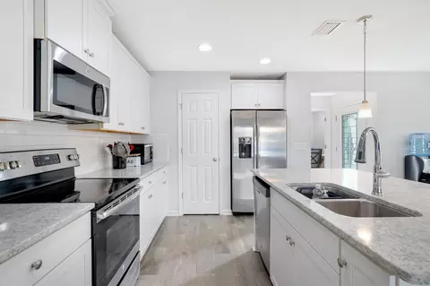 Kitchen - 124 Santorini Ct, Saint Augustine, FL 32086 photo 3 of 4