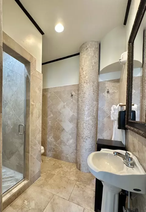 Bath - 7605 A1a S, Saint Augustine, FL 32080 photo 4 of 12