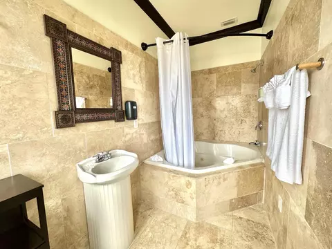 Bath - 7605 A1a S, Saint Augustine, FL 32080 photo 1 of 12