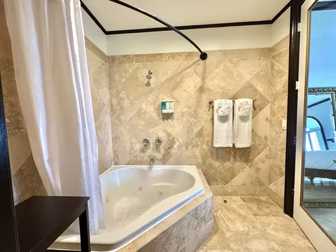 Bath - 7605 A1a S, Saint Augustine, FL 32080 photo 3 of 12
