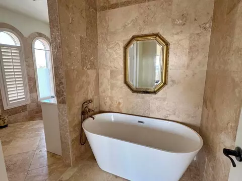 Bath - 7605 A1a S, Saint Augustine, FL 32080 photo 12 of 12