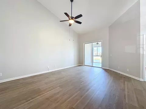 Living - 607 Augusta Cir #607, Saint Augustine, FL 32086 photo 1 of 3
