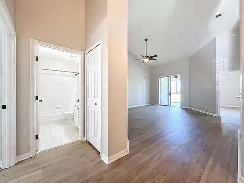 Entry Way - 607 Augusta Cir #607, Saint Augustine, FL 32086 photo 2 of 2