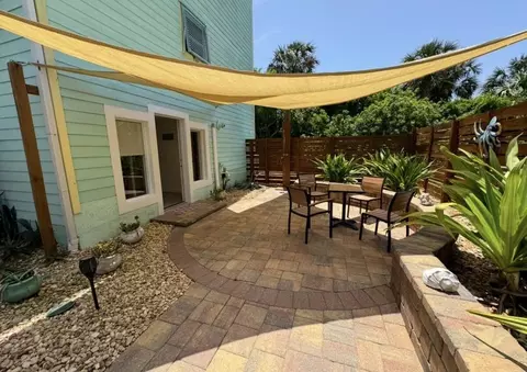 Exterior - 66 Corunna St, Saint Augustine, FL 32084 photo 7 of 9